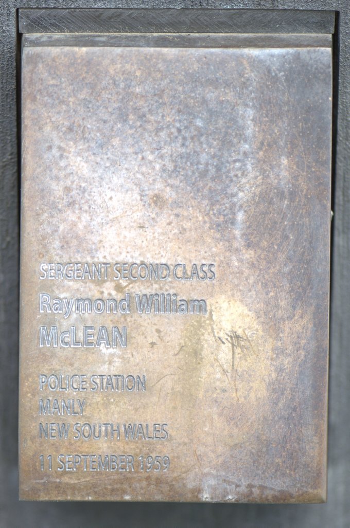 RAYMOND WILLIAM McLEAN SERGEANT 2ND CLASS HEART ATTACK MANLY POLICE STATION 11 SEPTEMBER 1959 https://police.freom.com/raymond-william-mclean/