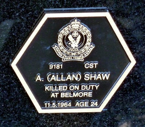 https://www.findagrave.com/memorial/148496049/allan-shaw Allan SHAW - Woonona Cemetery