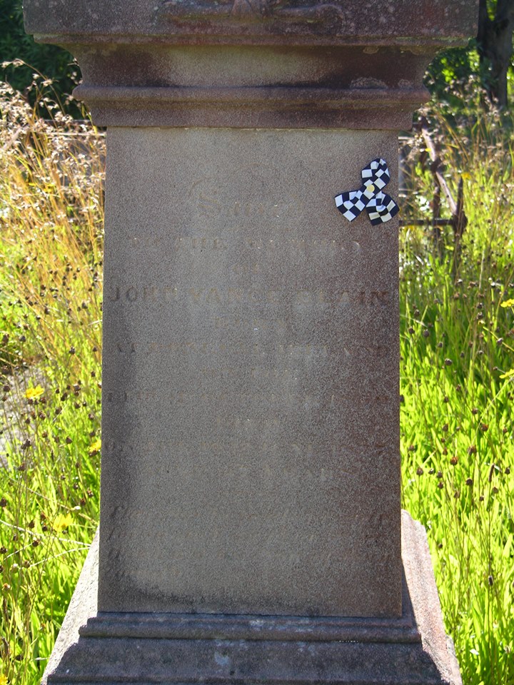 Ken Medway A record of his brave conduct for arresting and bringing to justice a notorious burglar at whose hands he received such savage injuries as to ultimately cause his death