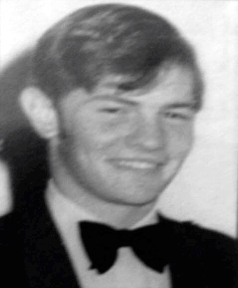 Paul Mitchell QUINN, Paul QUINN