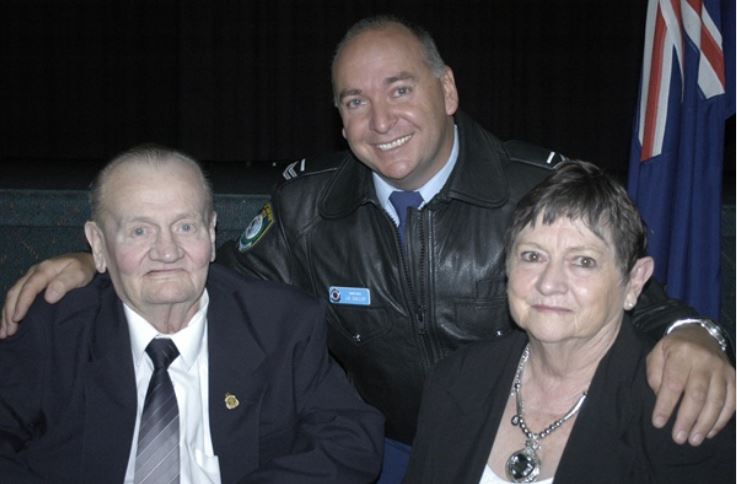 http://www.westernadvocate.com.au/story/96421/officers-memory-will-live-on-in-award/ PROUD MOMENT: The parents of the late Sergeant Paul Quinn, Brian and Barbara, with the inaugural winner of the Paul Quinn Award, Acting Sergeant John Gallop. Photo: BRIAN WOOD 051712