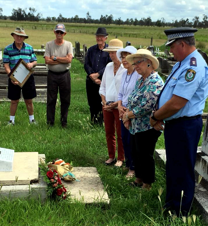 Ramsay DOBBIE's grave - December 2017