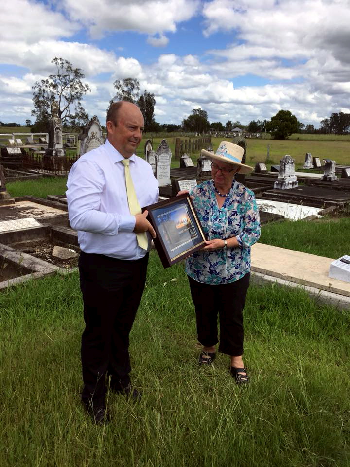 Inspector Ian Colless & ?