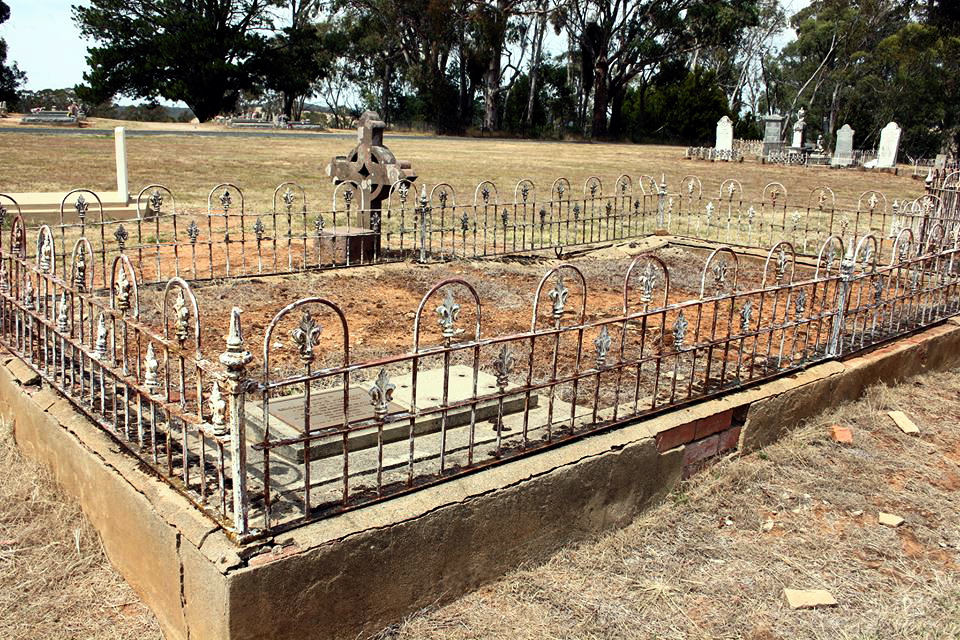 Grave of Sgt David Maginnity - courtesy of Ken Medway ( Beyond Courage FB Page 120114