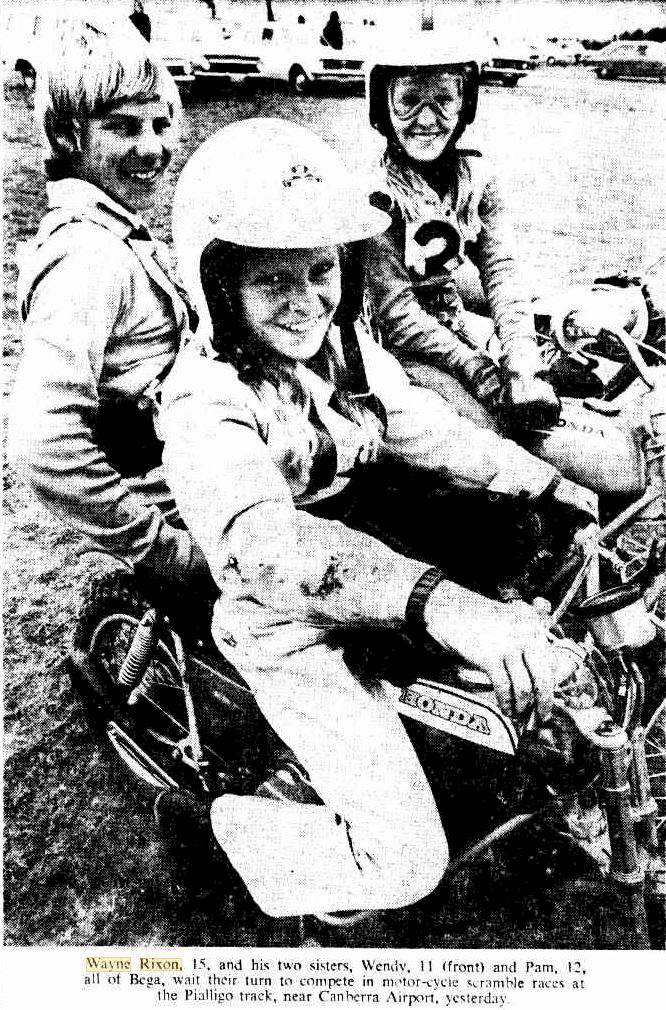 Wayne Rixon, 15, and his two sisters, Wendy, 11 ( front ) and Pam, 12, all of Bega, wait their turn to compete in motor-cycle scramble races at the Pialligo track, near Canberra Airport, yesterday ( Sunday 11 February 1973 )