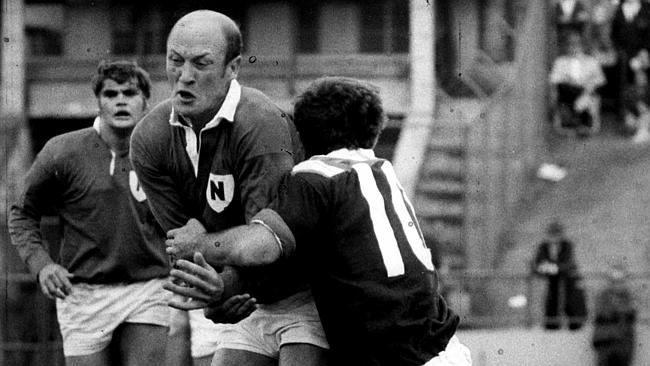 http://www.heraldsun.com.au/sport/nrl/newtown-jets-legend-brian-chicka-moore-dies-after-long-battle/story-fni3fbgt-1227103961664 Newtown legend Brian ‘Chicka’ Moore has passed away at the age of 70.