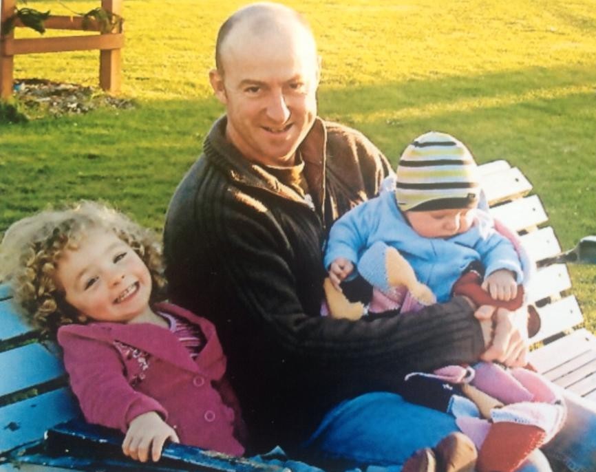 Scott GRAY and his two children. Taken in July 2007 a couple of months before he died.
