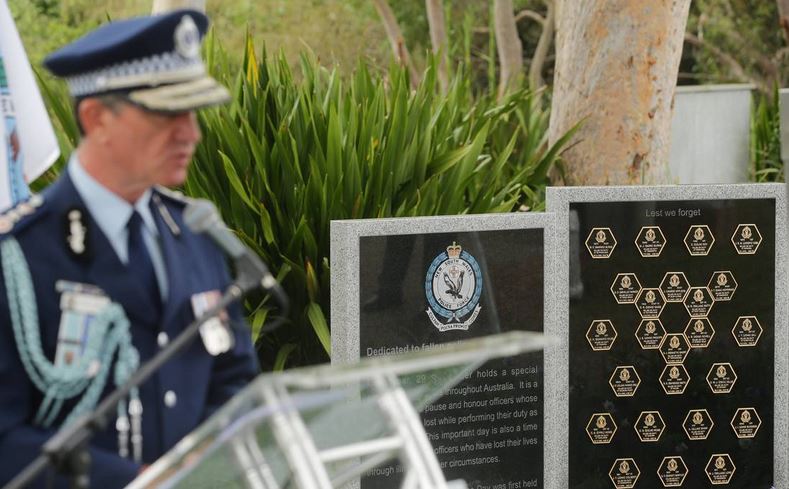 http://www.theleader.com.au/story/2994942/st-george-shire-police-memorial-for-woronora-cemetery/ Remembering: NSW Police Commissioner Andrew Scipione helped unveil a new police memorial at Woronora Cemetery Sutherland on Thursday. Picture Chris Lane