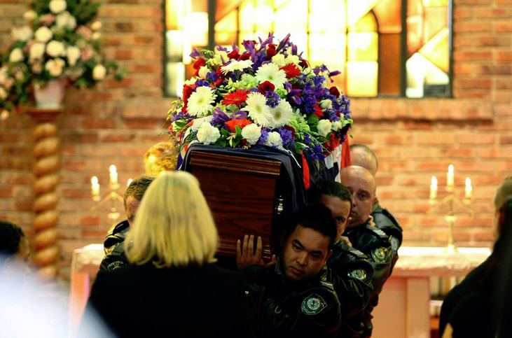 http://www.camdenadvertiser.com.au/story/1500737/brave-to-the-end/ Police officers, family and friends farewelled Currans Hill police officer Constable Christopher Plummer in Camden on Monday. Picture:Jeff de Pasquale