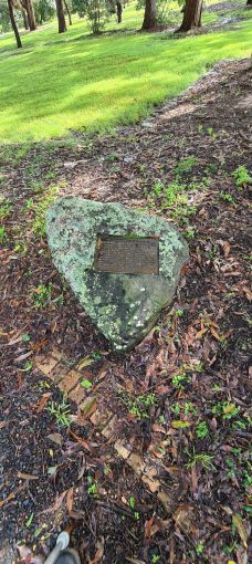 Kevin Banister - 2022 Richard Charles WHITTAKER - Memorial Plaque - Pt Frederick, ( Central Coast ), NSW, as of April 2022. Credit: Kevin Banister.