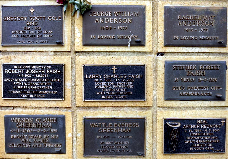 Larry Charles PAISH Ashes wall