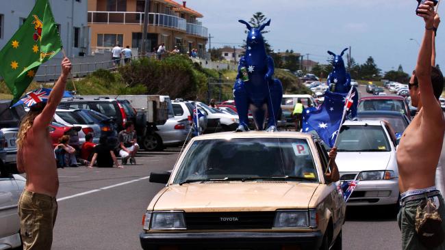 Cars on the Cronulla beachfront. Picture: Craig Greenhill