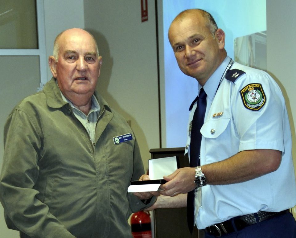 Kelvin ( Kel ) SCHREIBER accepting his Medal.