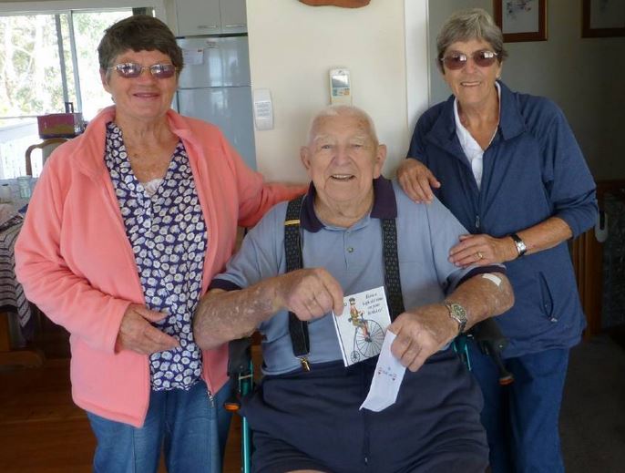 BIRTHDAY BOY: Sue Cotterill and Wendy Dunn help long-time Tathra resident Fred Pitchford celebrate his 92nd birthday on October 28 with family and friends.