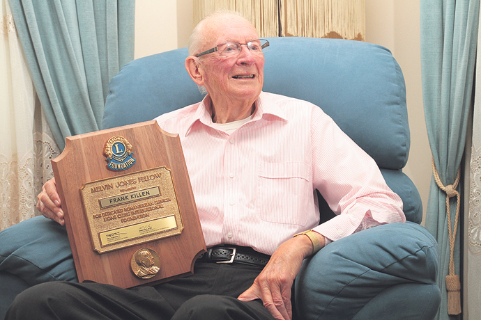 http://westernweekender.com.au/2012/01/loyal-lion-honoured/ Lion Frank Killen, one of two founding members of the Penrith Lions Club, has been awarded the highly prestigious Melvin Jones Fellowship award for his ongoing dedication to the club.