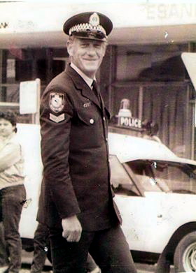 Sue Reko Lake Richard directing traffic in Bowral in the 1980's