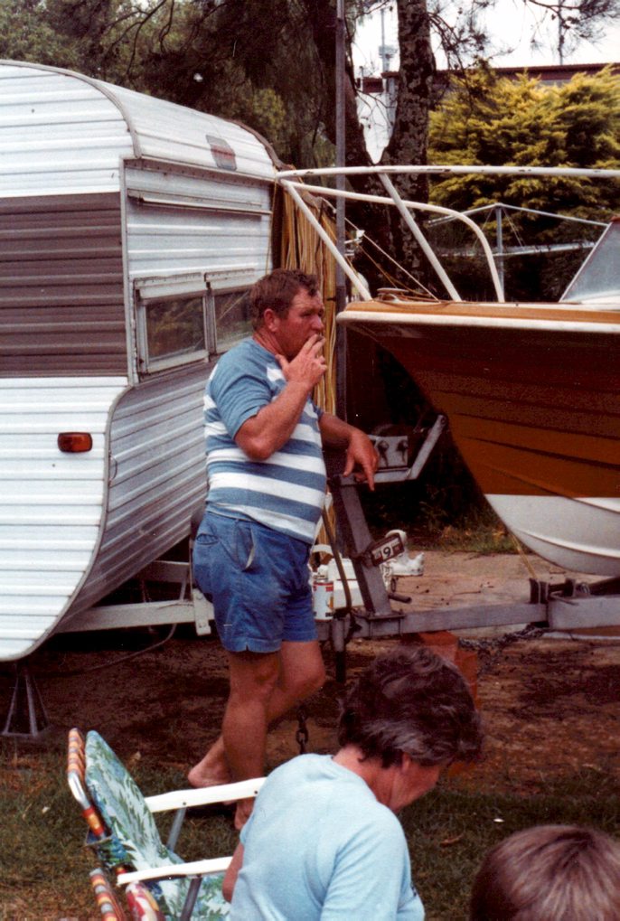 Greg Callander 00064.jpg DOUG ROBERTSON AT BADGEE PARK CARAVAN PARK, SUSSEX INLET - 1980.