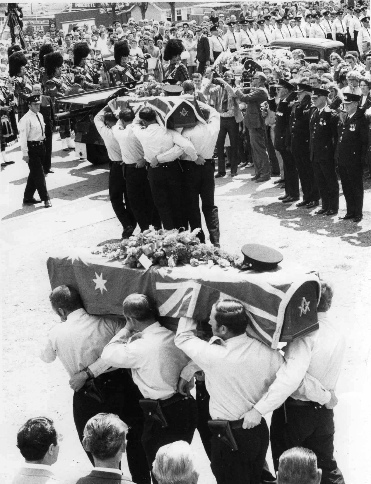 Funeral at Blacktown before the Service at Pinegrove Cemetery.