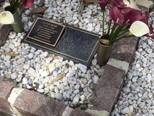 https://billiongraves.com/grave/ALLEN-SHAW/29296379 Allen SHAW # 9326 - Grave