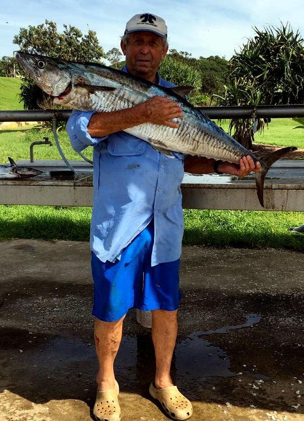 Laurie Kenneth ANDREWS