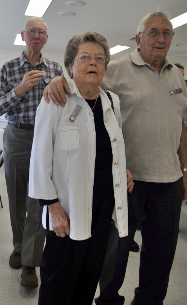 Cal THURSDAY 12 SEPTEMBER 2013<br /> LAKE ILLAWARRA POLICE STATION, OAK FLATS.<br /> RETIRED POLICE DAY ( 2nd YEAR )<br /> John Melville GUDGEON with his wife<br />
