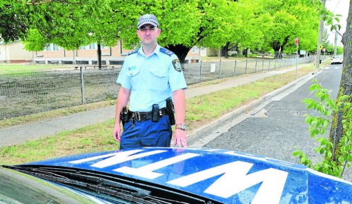 https://www.centralwesterndaily.com.au/story/2044544/speeding-drivers-learn-too-slow/ SLOW DOWN: Leading senior constable Wes Bush wants motorists to know Orange Highway Patrol will continue to target speeding in school zones when the school term starts on Tuesday. Photo: JUDE KEOGH. 0124schoolzone1