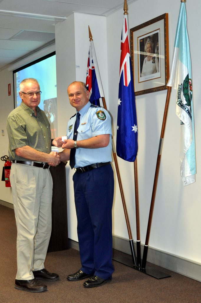 Photo by Cal THURSDAY 7 SEPTEMBER 2017 LAKE ILLAWARRA RETIRED POLICE DAY AT LAKE ILLAWARRA POLICE STATION, OAK FLATS. Retired Chief Inspector Peter Lindwall & Supt. Zoran ?