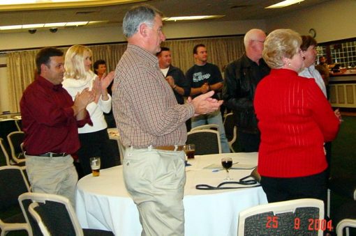 Photo by Cal 26 SEPTEMBER 2004 SEND OFF FUNCTION FOR FORMER SENIOR CONSTABLE GREG CALLANDER HELD AT WESTERN SUBURBS LEAGUES CLUB, UNANDERRA. Joe Mura, Kerryn Mura, Peter Lindwall, Paul Cole, Flo Lindwell, Paul Cole, at the first table.