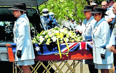 https://www.southernhighlandnews.com.au/story/1077983/humbling-farewell-to-policewoman/ Renee Anne LONGFORD, Renee LONGFORD