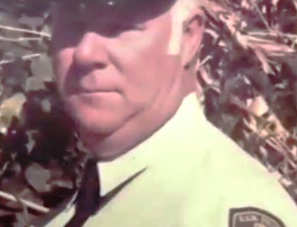 Russell Lindsay CAMERON, Russell CAMERON, Russ CAMERON