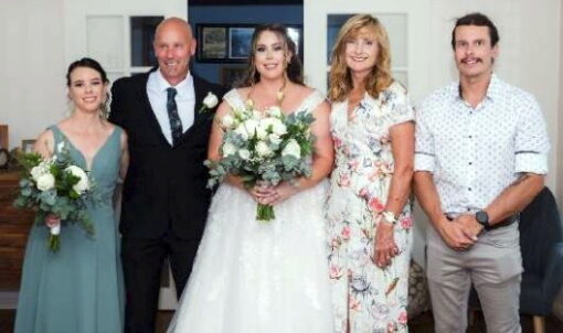 https://www.portnews.com.au/story/7583358/tribute-jason-bryant-loved-the-coast-and-his-community/?cs=12 Jason Bryant with his wife Deborah Bryant and children Taylor Bryant, Danielle Bryant and Joshua Bryant