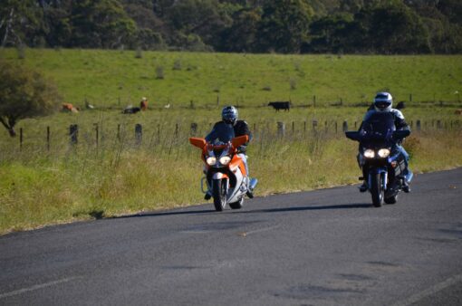 Gary Peacock & Ron Judd on Finns Rd, Douglas Park, NSW.