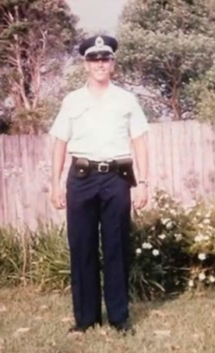 Robert Keith MURRAY AKA Robert MURRAY, Bob MURRAY, Chuck MURRAY