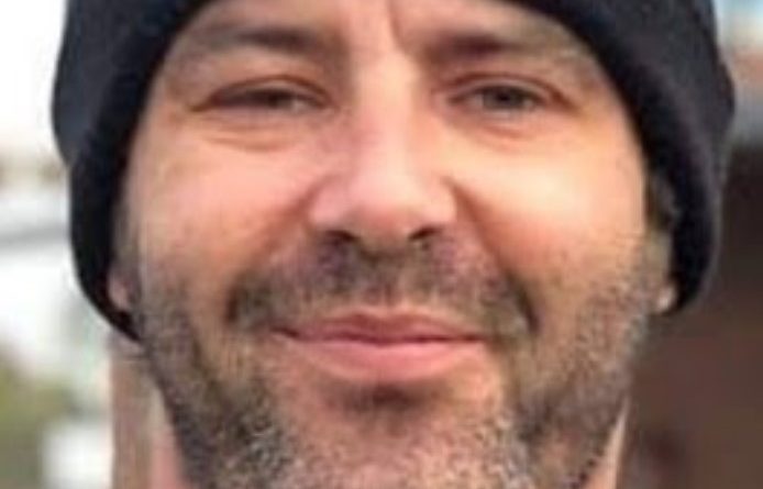 Chook FOWLER, Chris FOWLER, Christopher FOWLER, Christopher John FOWLER