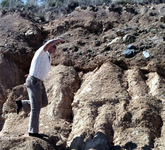 Constable Steve 'Fat Attack' Webster (Fairfield) on the side of the Great Western Hwy, east of Bathurst, 'looking towards home'. "Is Sydney really that way?" MARCH 1980