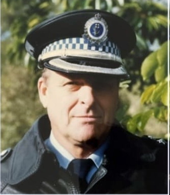 Peter John BAYES, Peter BAYES, PJ