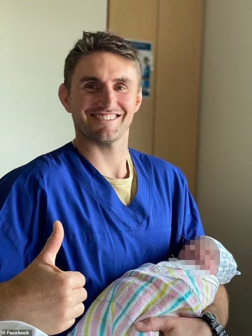 Rowan ANDREWS, Rooster